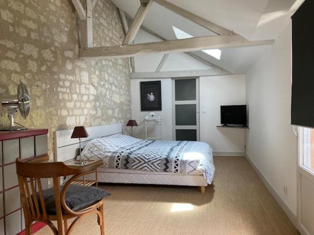 Chambres D'Hotes Rue Du Poids Bourgueil Eksteriør bilde