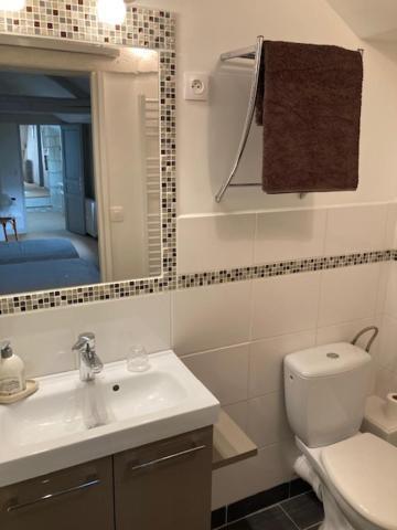 Chambres D'Hotes Rue Du Poids Bourgueil Eksteriør bilde